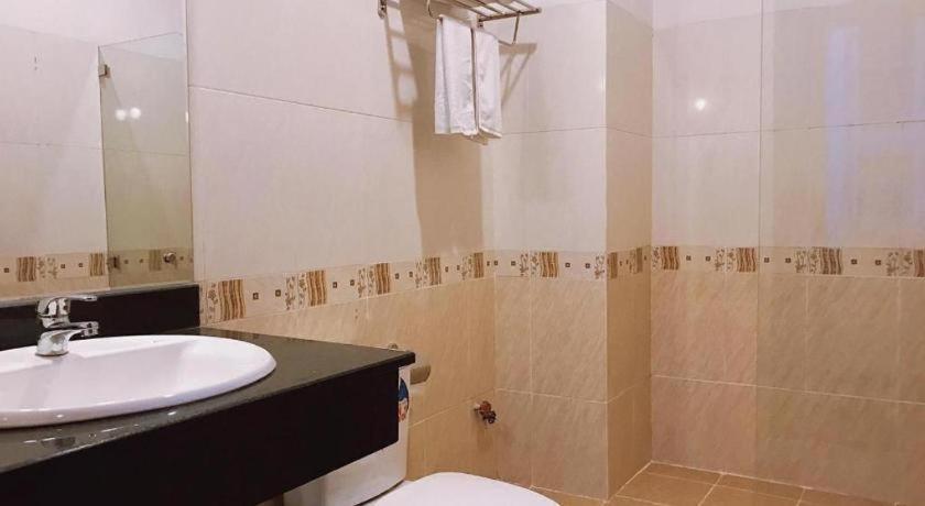 Lucky Star Hotel Buon Ma Thuot Exterior foto
